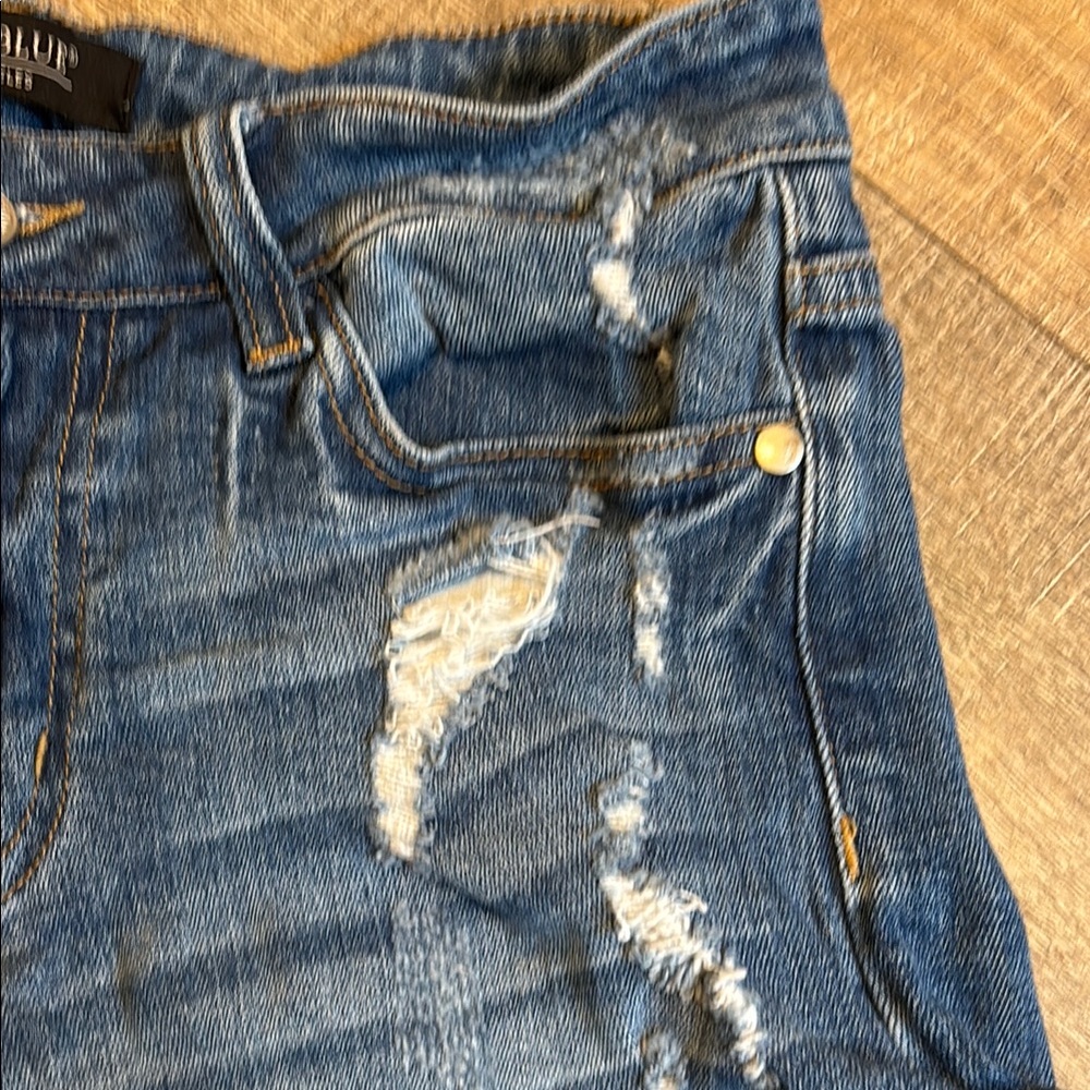 Judy Blue Distressed Blue Jean Shorts - Picture 7 of 8